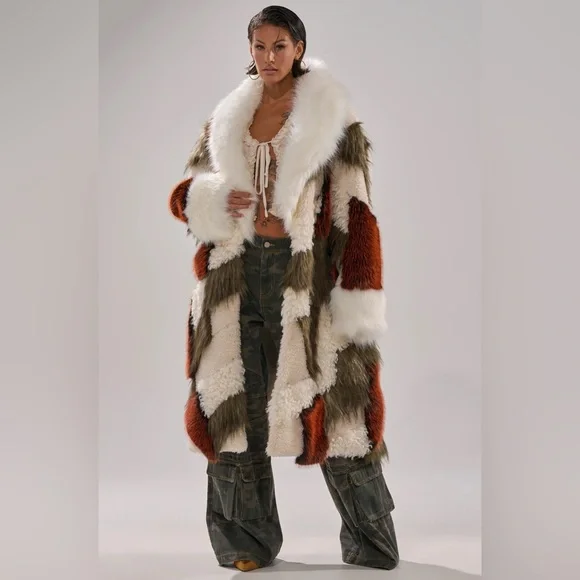NWT Akira Patchwork Faux Fur Coat in Cream, Olive & Rust 1X /2X - Picture 3 of 12